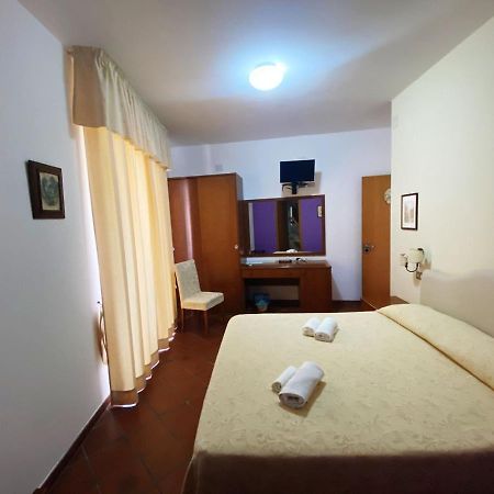 Caterina House Nel Borgo Piu Bello D'Italia San Lucido Ngoại thất bức ảnh